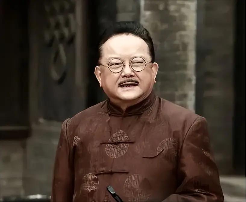 万万没想到,和王刚离婚24年的成方圆,已经成了他高攀不起的样子