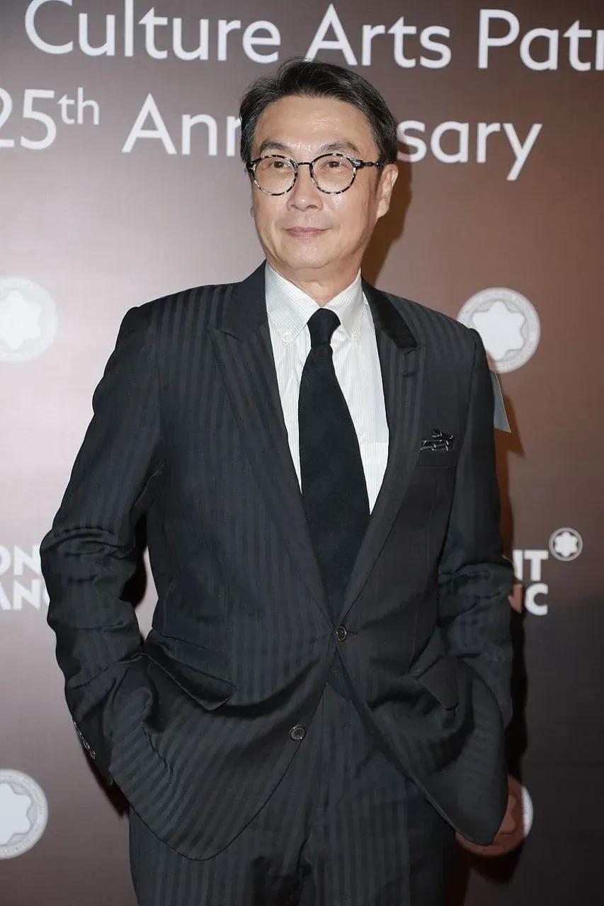 刘松仁重看《名媛望族》自觉演技差,遗憾当年未能帮朱晨丽感可惜