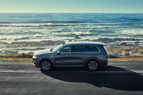 旗舰SUV：市场格局、趋势洞察与高端出行新选择