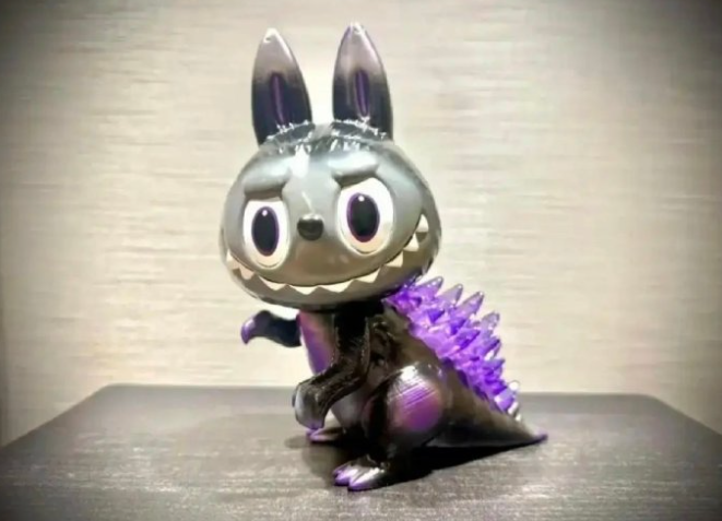 李晨的 “宝藏摆件”：Labubu 火了，他的同款能致富？