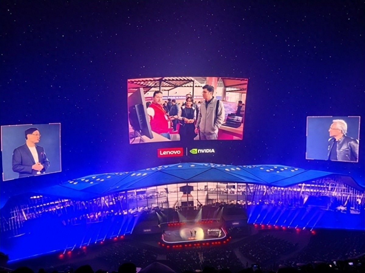 黃仁勛：IT產(chǎn)業(yè)過去三十年的計(jì)算基礎(chǔ)設(shè)施都需要全面重塑