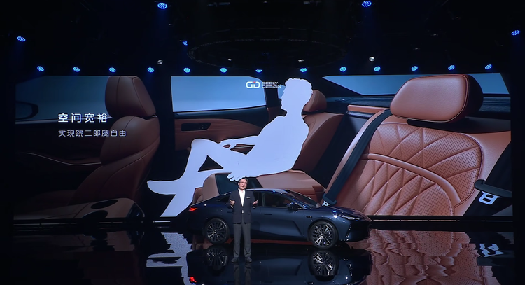 吉利星耀8预售价13.98w起！2w配置直接送！