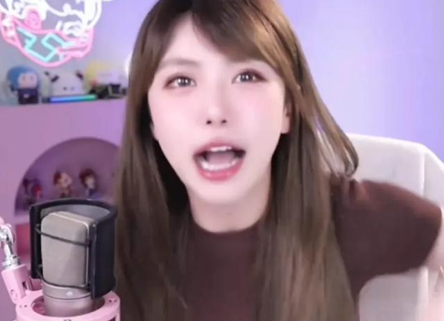 “河南飞不飞？”周淑怡被问下海破防回怼：河南丢人扣大分