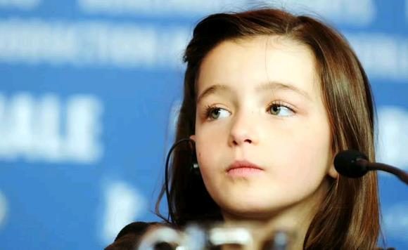 好莱坞天才演员苏菲?奈薇德离世，年仅 24 岁，生前抢救画面曝光