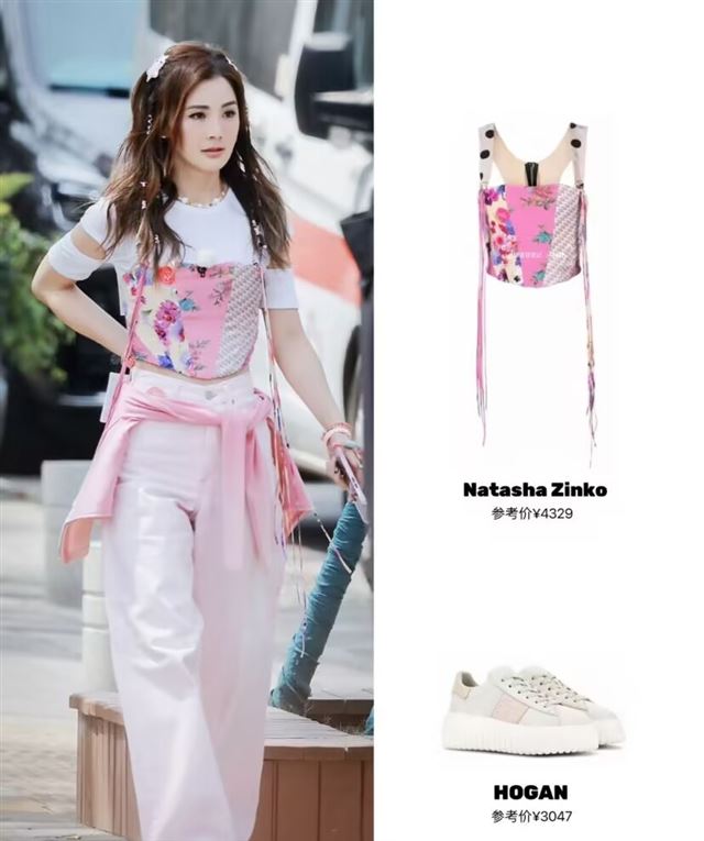 孟子义宋雨琦《奔跑吧13》首期录制，粉红芭比装和辣妹装都好美