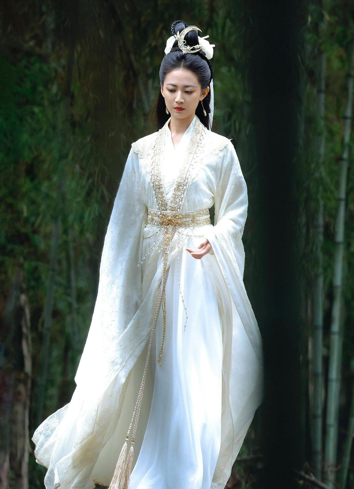 32岁陈钰琪：昔日一线女明星，如今只能跑龙套