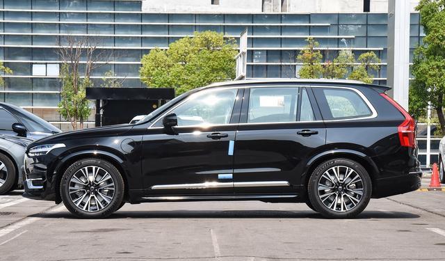 全新沃尔沃XC90 T8即将上市，豪华SUV市场再添&quot;新丁&quot; 新增六座