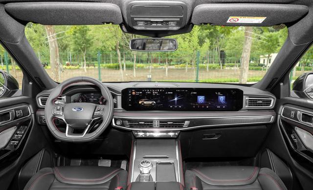 全新探险者，纵置23T+10AT，轴距超3米的中大型SUV