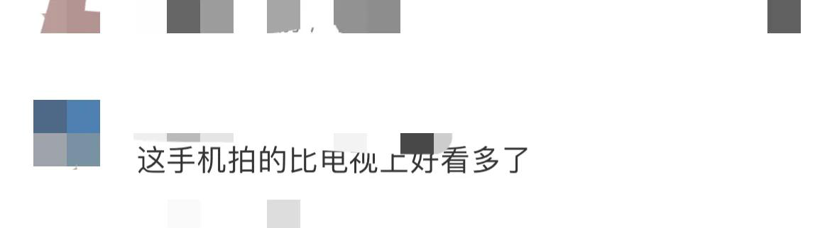 张雨绮现身上海西岸艺术展，五官精致皮肤白皙，高价保养果然有用