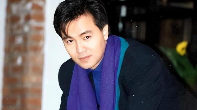 他是四大天王之首,消失了20年,离婚后再娶初恋,如今还好吗