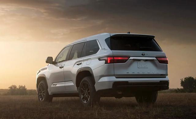 丰田红杉：震撼登场的全尺寸 SUV 王者，强大混动动力澎湃！