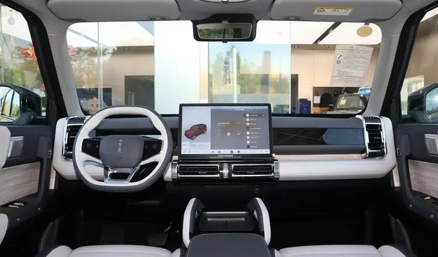 “方盒子”SUV别乱买，这10款近一年销量最好，十选一容易多了