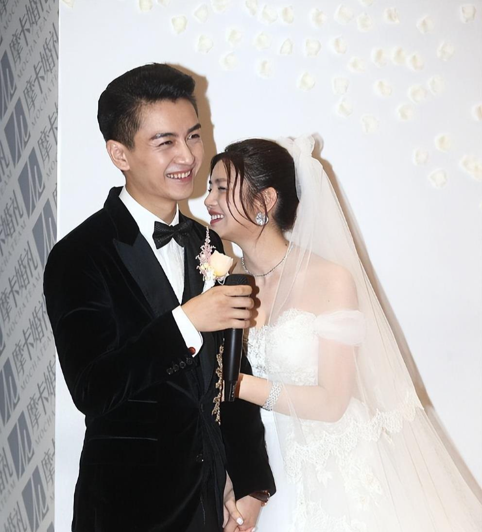 陈晓对陈妍希回应:离婚后的冷静表态