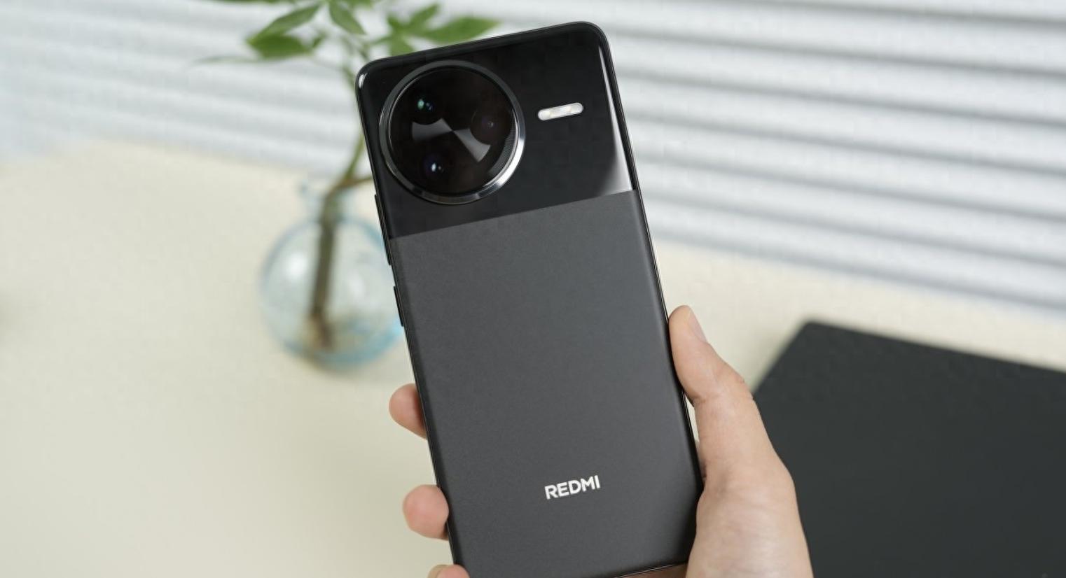 红米K80评测:性能狂飙,却有两点硬伤