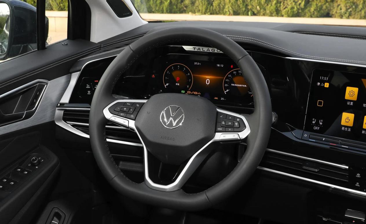 大众真正厚道的SUV，车长超5米1，2.5T+V6+四驱，还买啥汉兰达