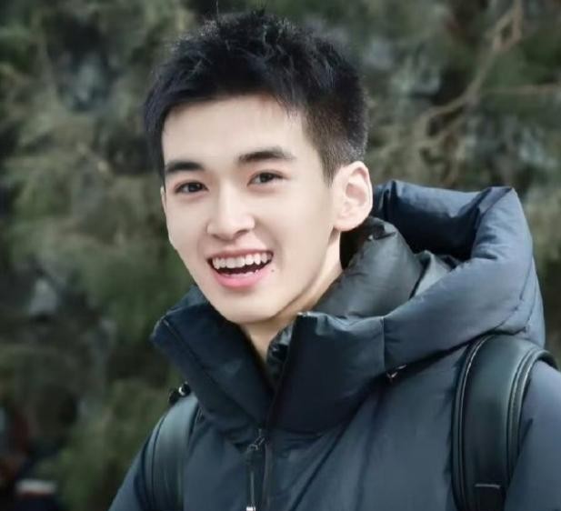 北电2025艺考男神集体翻车？阳刚之气缺失，郭涛儿子成意外之喜？