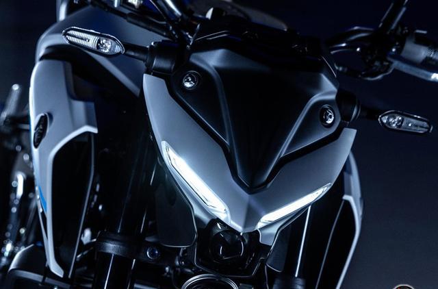 KYB减震+钻石车架加持，雅马哈MT-03售价39800元，溢价撑得起吗？