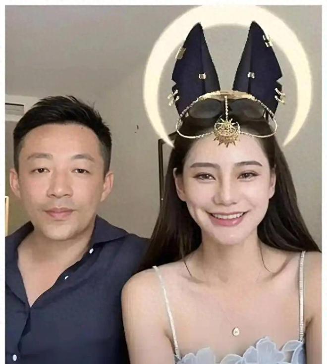 汪小菲婚礼生变？马筱梅前夫晒铁证控诉婚内出轨，私密聊天记录全曝光！