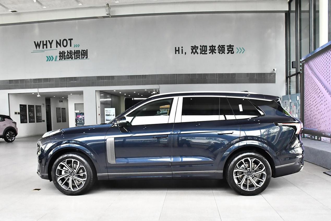 被忽视的中大型SUV！售价亲民可选大七座布局，搭载2.0T轻混+四驱