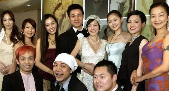 阿雅首次直播公开大S葬礼实情，原来小S才是葬礼背后“操刀者”