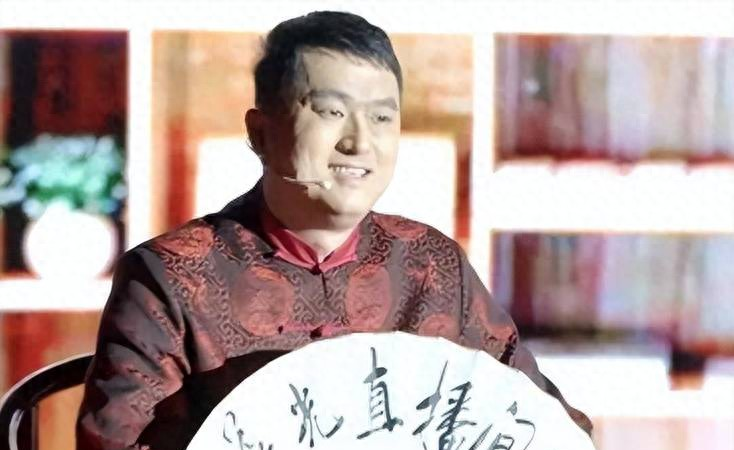 嘲讽郭德纲八年后,交大博士再发声:相声粗俗,要做有营养的幽默