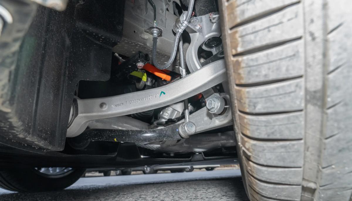 30万以内，中大型SUV，标配CDC+空悬，这台广汽高端车香吗？