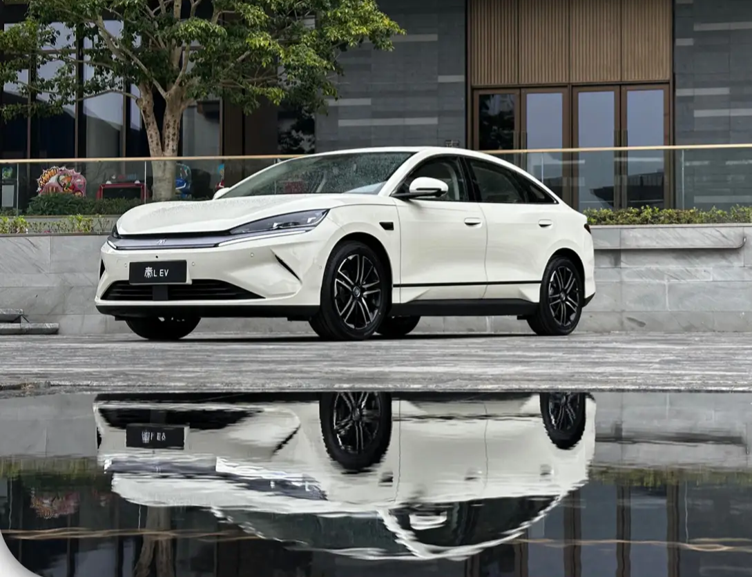 比亚迪秦L EV：纯电中型轿车的“六边形战士”来袭