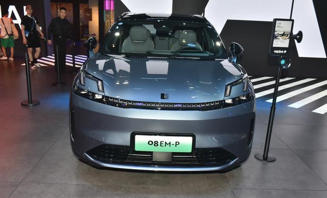 插电式混动中型SUV，配真皮、按摩座椅，香不？