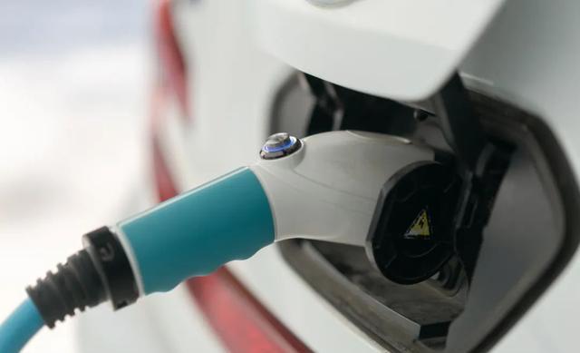 5年内不计划换车的话，听我一句：宁买纯电汽车，也不要选增程！