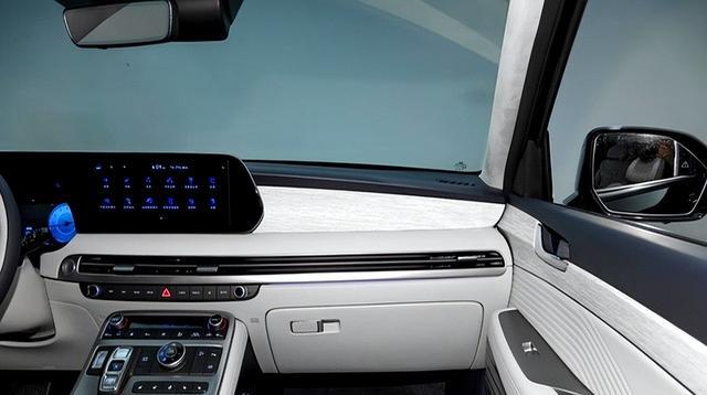 被遗忘的实力派。纯进口跌至22万,V6+8AT配大7座,比汉兰达漂亮