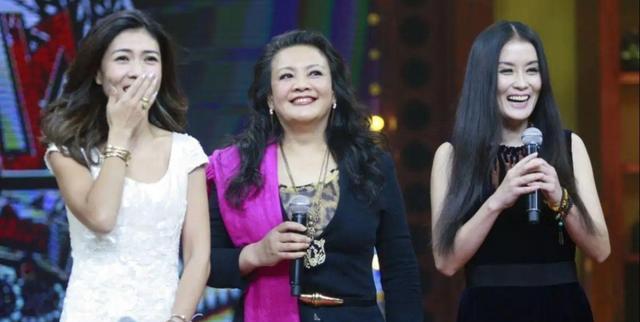 台娱人士：虽然大S当初主动嫁给汪小菲，但看上的却并不是汪小菲