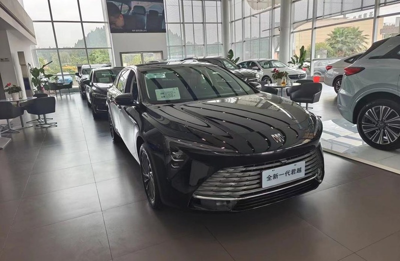 别克君越改款车门密封条升级，双层隔音玻璃，风噪隔绝效率再提升