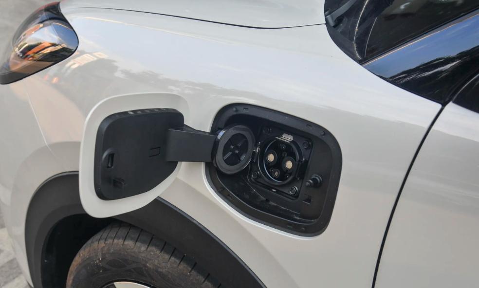 都打10万内纯电市场，缤果SUV、星愿谁更香？比比就知道