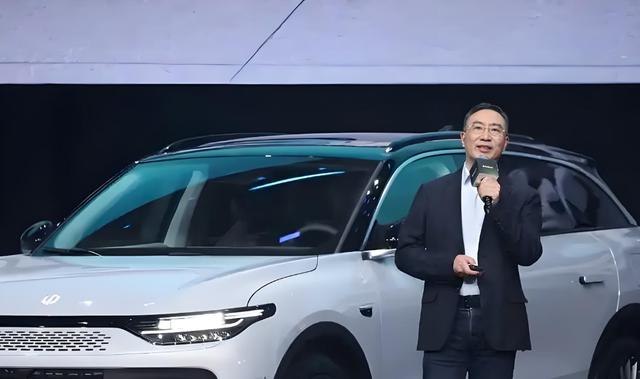 “不会吹牛”的零跑汽车，算是把田忌赛马玩明白了