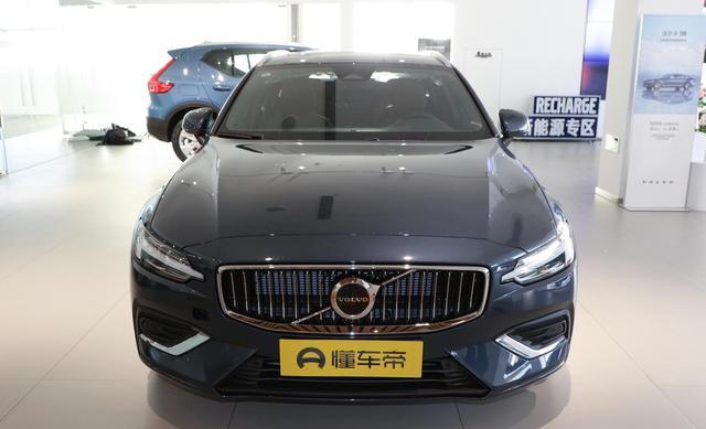 推荐B5智远运动版，20T+8AT，30万级进口旅行车，沃尔沃V60导购