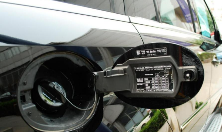 比亚迪不再沉默：高压油箱并不是国家法规强制要求