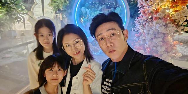 长了一张风流倜傥的脸,却从不沾花惹草,娱乐圈这4位男星太少了