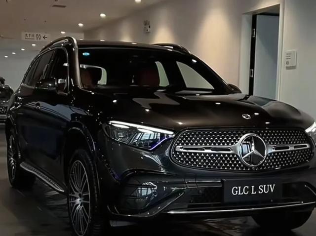奔驰GLC300L和E300L，是一个级别吗？