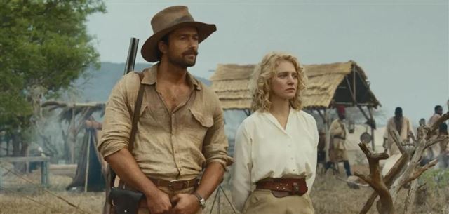 第一集就上尺度,这部9.2分神剧太上头了!