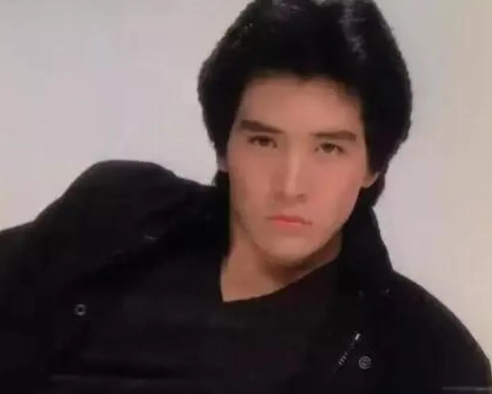 终于明白费翔没有老婆没有孩子的原因了!