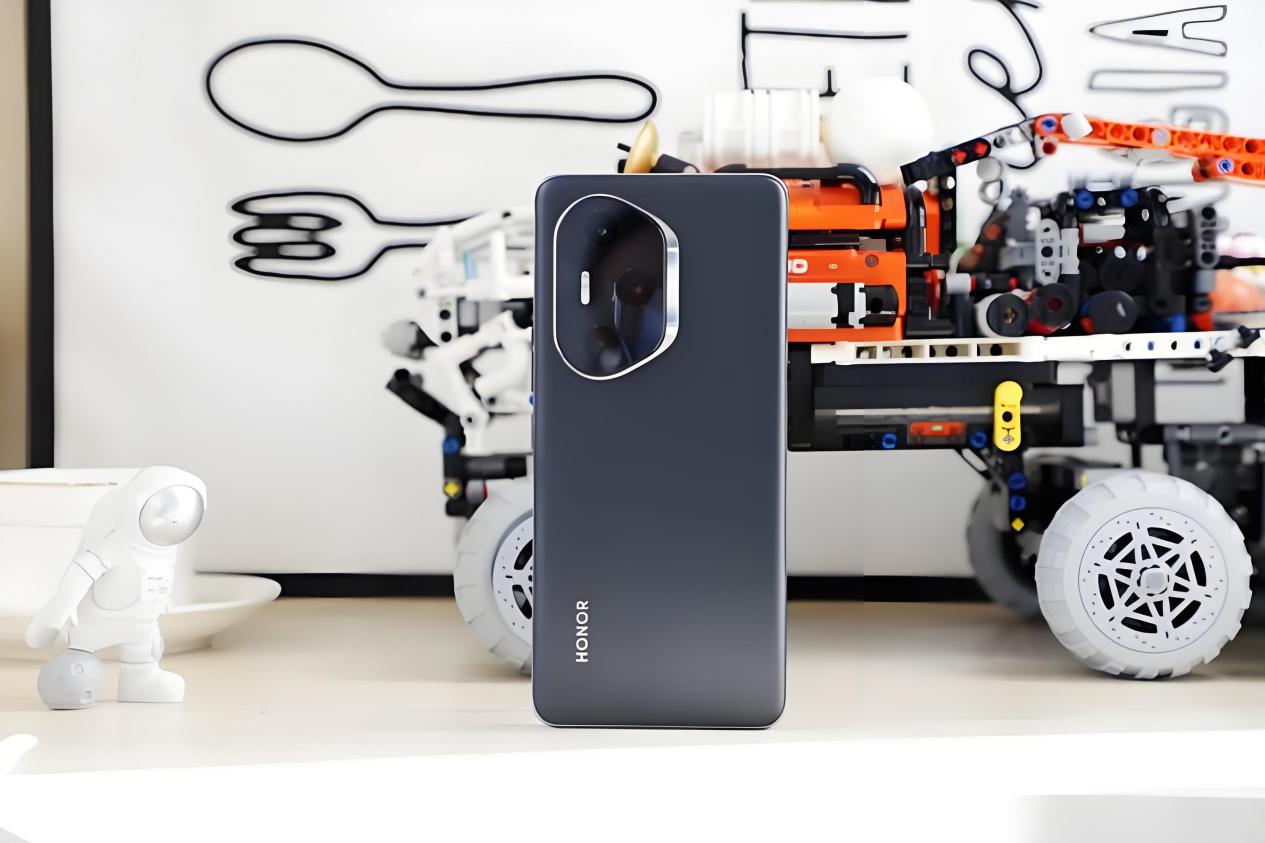 荣耀300 Pro降价,8核骁龙8Gen3+100W,这不就是你想要的手机?