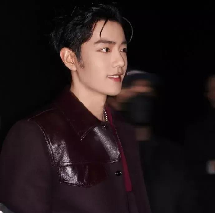 肖战官宣喜讯!粉丝兴奋,资本咬碎后槽牙:“所有算计全白费!”