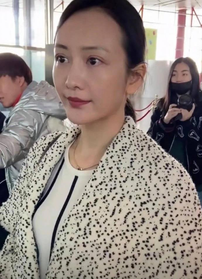 王鸥拒绝婚姻与男方探视孩子，给内娱带来启示，张碧晨深有体会