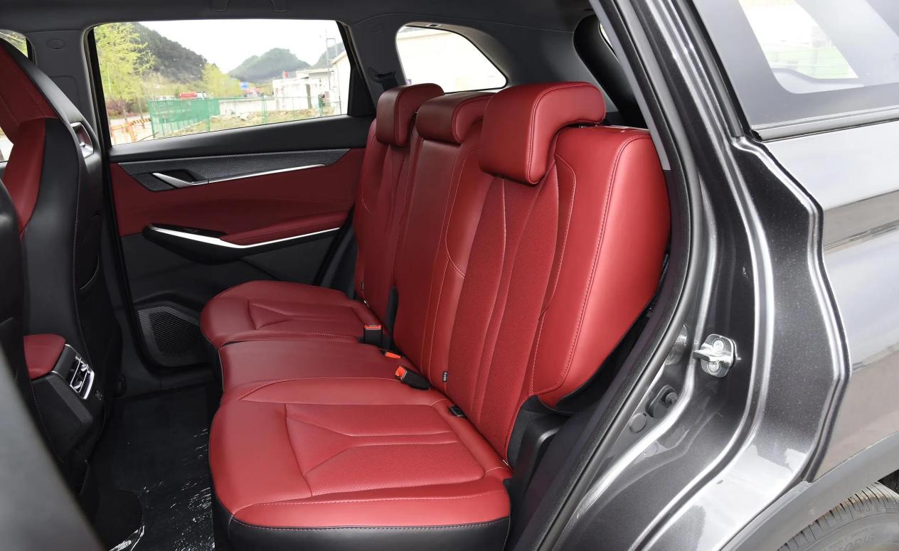 10万多买家用SUV，我会选这2台，1.5T爆188马力，空间大又可靠