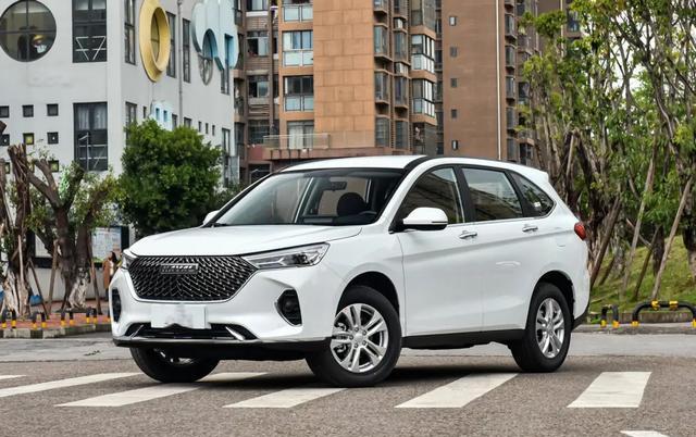 8万多就能买到三款省油SUV，舒适耐用，开着比轿车有操控感
