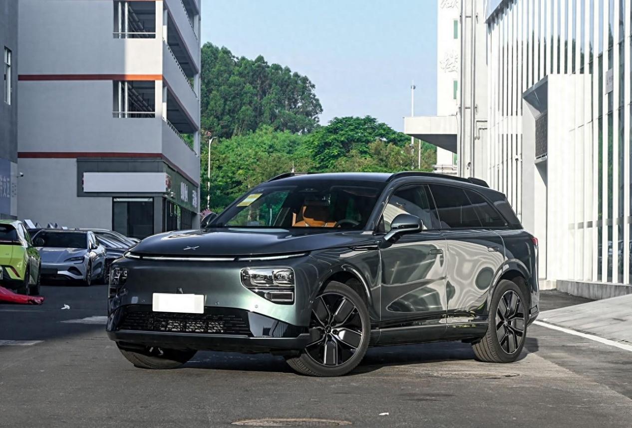 全新纯电版“理想L9”上市！轴距2998毫米，800伏平台续航超700Km