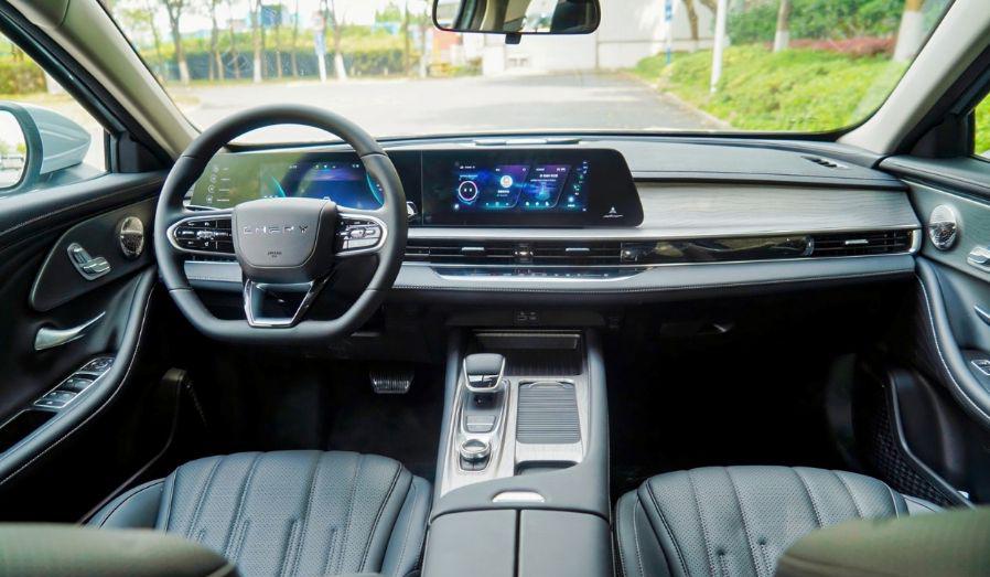 奇瑞“混动之夜”：探索风云系列的新能源未来