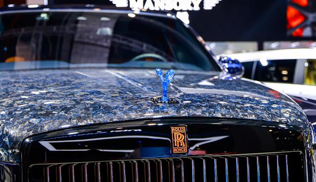 1388万天价豪车亮相!迈莎锐锻造蓝库里南领衔上海车展顶奢风暴