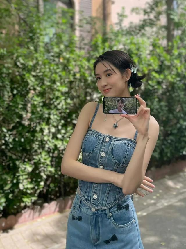 王玉雯,美得香喷喷的