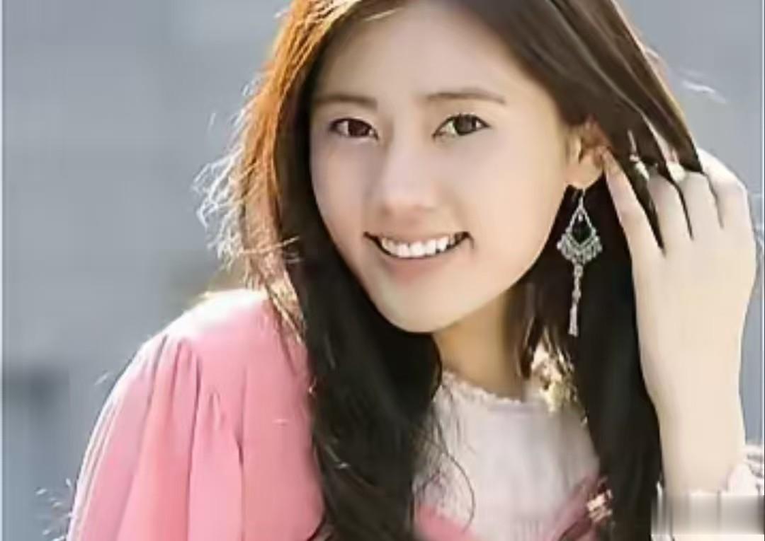 于晓光也没想到，远嫁中国8年的秋瓷炫，竟走上了另一条上坡路